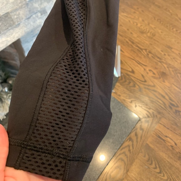 Rare Lululemon special edition mesh pants NWOT - Picture 5 of 12